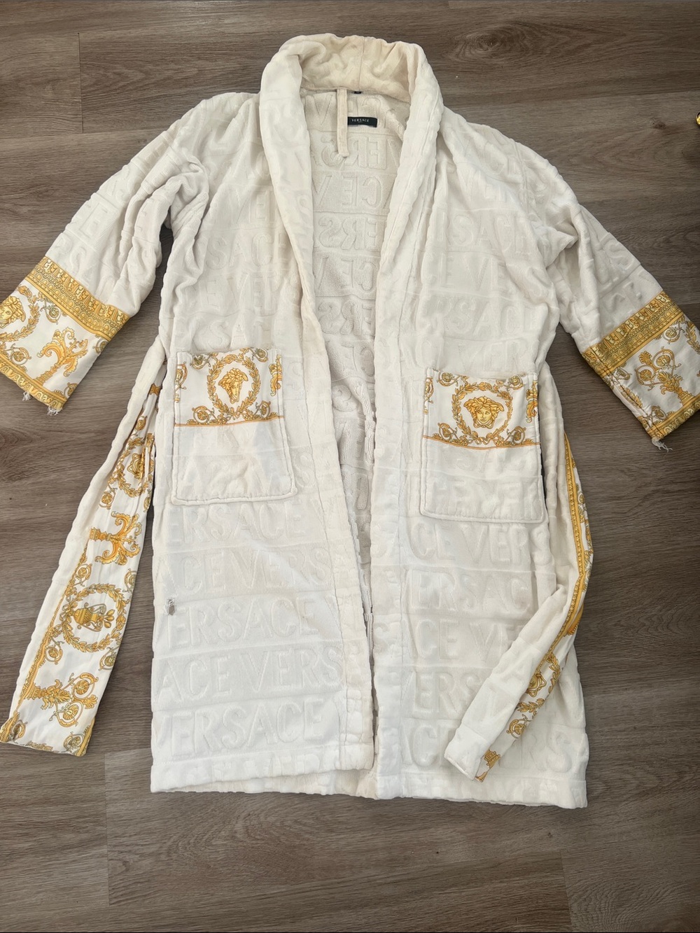 Versace Cream & Gold Embossed Baroque Robe